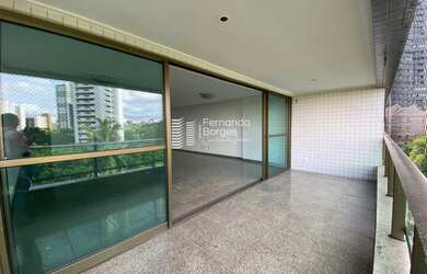 Imagem: O apartamento possui 4 Dormitórios, 4 Suítes, 6 Banheiros