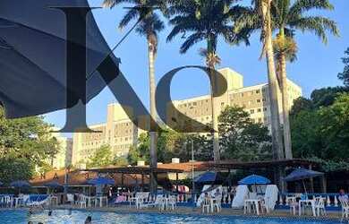 Imagem: O apartamento possui 2 Dormitórios, 1 Suíte, 2 Banheiros