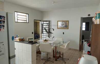 Imagem: Casa à venda em Bonfim Paulista, Bonfim Paulista, com 3 quartos