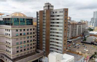 Imagem: O apartamento possui 1 Dormitório, 1 Banheiro, 34m² de Área