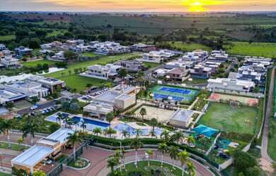 Imagem: O terreno possui 525m² de Área e está localizado em Quinta