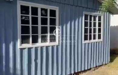 Imagem: A casa possui 3 Dormitórios, 1 Banheiro, 1 Vaga na garagem