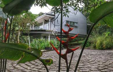 Imagem: A chácara possui 1 Dormitório, 1 Suíte, 1 Banheiro, 150m²