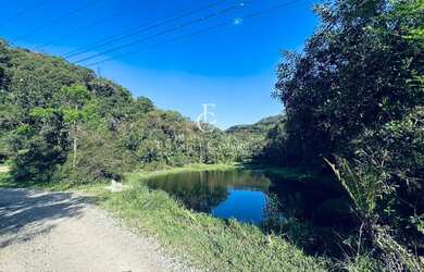 Imagem: A chácara está localizado em Recreio da Serra, Piraquara à