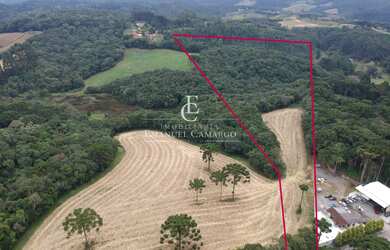 Imagem: A chácara possui 20.000m² de Área Privada e está localizado