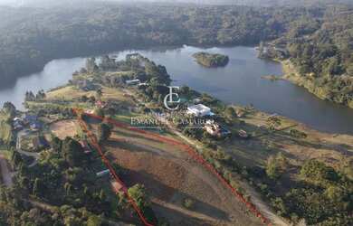 Imagem: O terreno possui 10.000m² de Área e está localizado em Recreio