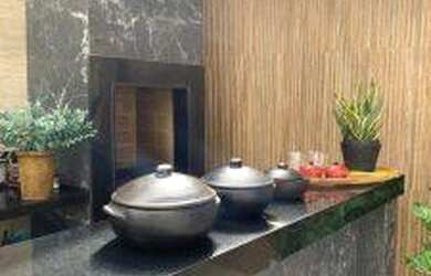 Imagem: A casa possui 4 Dormitórios, 4 Suítes, 5 Banheiros, 3 Vagas