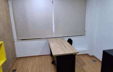 Imagem: A sala comercial possui 1 Banheiro, 1 Vaga na garagem, 30m²