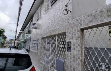 Imagem: A casa possui 2 Dormitórios, 2 Banheiros, 95m² de Área e