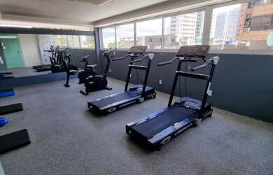 Imagem: O apartamento possui 3 Dormitórios, 1 Suíte, 1 Banheiro, 1