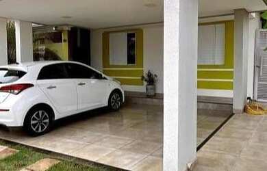 Imagem: A casa em condomínio possui 3 Dormitórios, 1 Suíte, 2 Banheiros