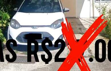 Imagem: A casa possui 2 Dormitórios, 1 Banheiro, 1 Vaga na garagem