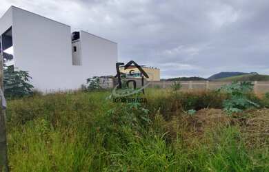 Imagem: O terreno à venda possui 360m² de Área Total e 360m² de