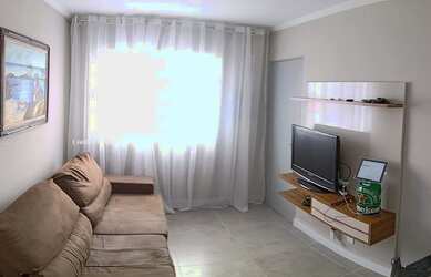 Imagem: O apartamento possui 2 Dormitórios, 1 Banheiro, 1 Vaga na garagem