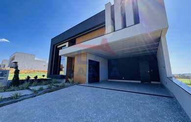 Imagem: A casa em condomínio possui 3 Dormitórios, 1 Suíte, 2 Banheiros