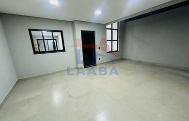 Imagem: A casa possui 3 Dormitórios, 1 Suíte, 2 Banheiros, 2 Vagas