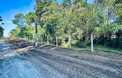 Imagem: A chácara está localizado em Planta Granjas Eldorado, Piraquara