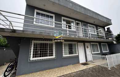 Imagem: O apartamento possui 2 Dormitórios, 1 Banheiro, 2 Vagas na