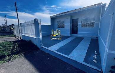 Imagem: A casa possui 2 Dormitórios, 1 Banheiro, 1 Vaga na garagem