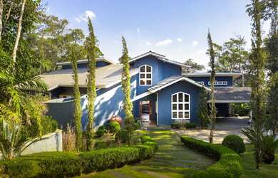 Imagem: A casa em condomínio está localizado em Moinho Velho, Embu