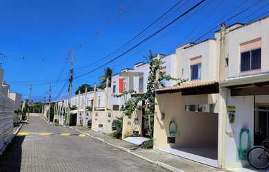 Imagem: A casa em condomínio possui 2 Dormitórios, 1 Suíte, 2 Banheiros