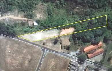 Imagem: O terreno possui 5.300m² de Área e está localizado em Jardim