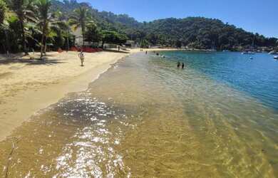 Imagem: O terreno possui 365m² de Área e está localizado em Praia