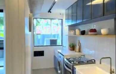 Imagem: O apartamento possui 1 Dormitório, 1 Banheiro, 1 Vaga na garagem