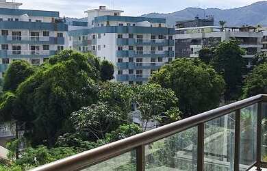 Imagem: O apartamento possui 3 Dormitórios, 1 Suíte, 2 Banheiros