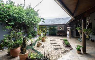 Imagem 5: Casa - Porto Belo SC. Piscina, Churrasqueira, Guarda roupaeLareira