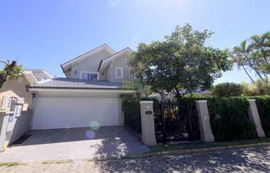 Imagem 12: Casa - Porto Belo SC. Churrasqueira, Ar-condicionado, Vista para o mare440m²...