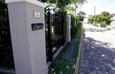 Imagem 15: Casa - Porto Belo SC. Churrasqueira, Ar-condicionado, Vista para o mare440m²...