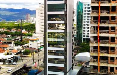 Imagem: O apartamento à venda possui 3 Dormitórios, 3 Suítes, 3 Banheiros