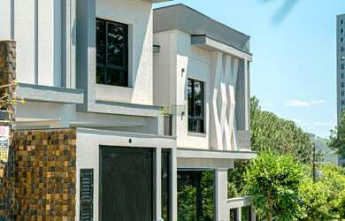 Imagem 3: Casa - Porto Belo SC. Piscina, Churrasqueira, Vista para o mareÁrea de...