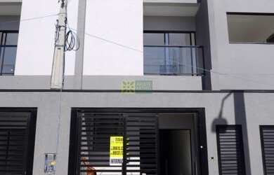 Imagem: A casa possui 2 Dormitórios, 2 Suítes, 3 Banheiros, 1 Vaga