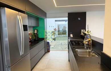 Imagem 15: Casa - Porto Belo SC. Piscina, Churrasqueira, Vista para o mare360m²...