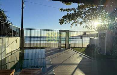 Imagem 4: Casa - Porto Belo SC. Piscina, Churrasqueira, Vista para o mare360m²...