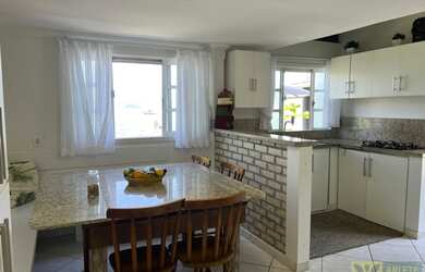 Imagem 6: Casa - Porto Belo SC. Ar-condicionado, 4 Vagas na garageme3 Dormitórios