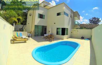 Imagem 6: Casa - Porto Belo SC. Churrasqueira, 400m² de Área Privada, 2 Vagas...