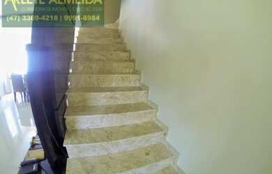 Imagem 10: Casa - Porto Belo SC. Churrasqueira, 400m² de Área Privada, 2 Vagas...