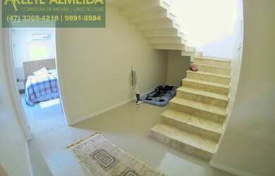 Imagem 11: Casa - Porto Belo SC. Churrasqueira, 400m² de Área Privada, 2 Vagas...