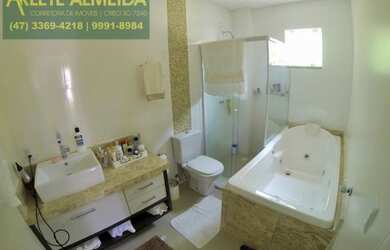 Imagem 16: Casa - Porto Belo SC. Churrasqueira, 400m² de Área Privada, 2 Vagas...