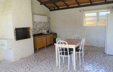 Imagem 3: Kitnete - Porto Belo SC. Churrasqueira, Ar-condicionado, 50m² de Área...