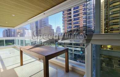 Imagem: O apartamento possui 3 Dormitórios, 3 Suítes, 5 Banheiros