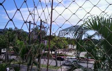 Imagem: O apartamento possui 3 Dormitórios, 1 Suíte, 4 Banheiros