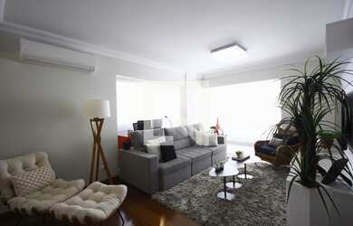 Imagem: O apartamento possui 3 Dormitórios, 1 Suíte, 2 Banheiros