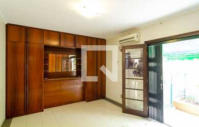 Imagem 14: Casa à Venda - Planalto Paulista, 3 Quartos, 200 m2