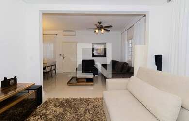 Imagem 2: Casa à Venda - Vila Constança , 3 Quartos, 225 m2