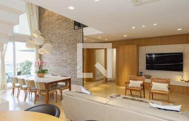 Imagem: O apartamento possui 3 Dormitórios, 3 Suítes, 5 Banheiros