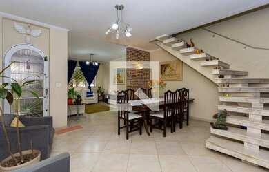 Imagem: Casa à Venda - Ipiranga, 5 Quartos, 250 m2